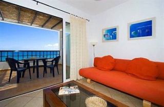 La Avenida Apartamentos Playa Blanca  Esterno foto